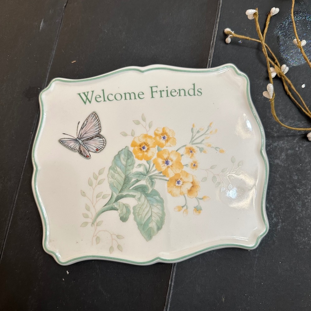 Lenox Butterfly Meadow Welcome Friends Trivet 7.5" x 6.5"